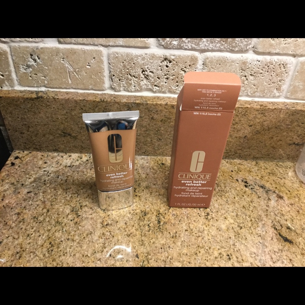 New Clinique Foundation - WN 115.5 Mocha